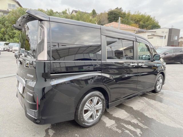 HONDA STEPWAGON SPADA HYBRID 2018