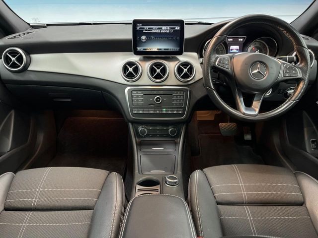MERCEDES BENZ MERCEDES BENZ GLA class 2016