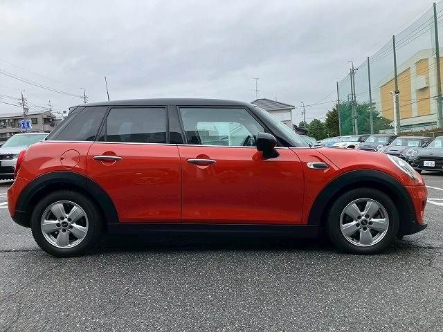 BMW MINI COOPER 5DOOR 2018