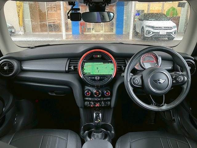 BMW MINI COOPER 2018