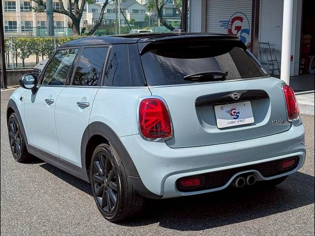 BMW MINI COOPER S 5DOOR 2018