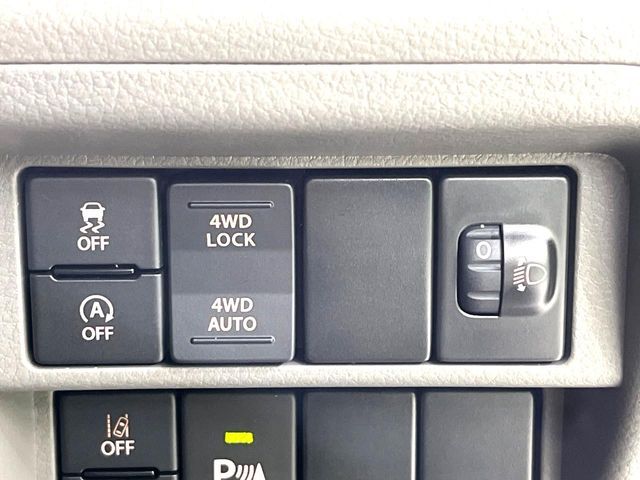 NISSAN NV100 CLIPPER 4WD 2024