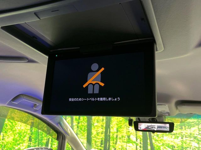 TOYOTA VELLFIRE 4WD 2018