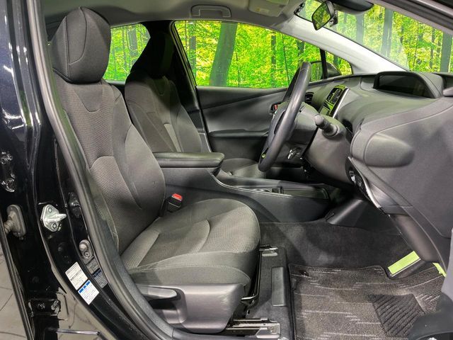 TOYOTA PRIUS 4WD 2019