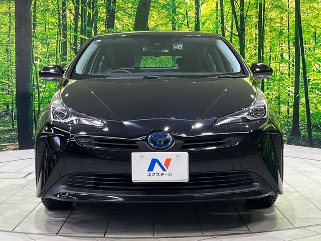 TOYOTA PRIUS 4WD 2019