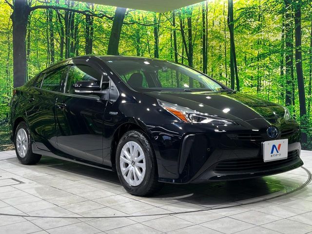 TOYOTA PRIUS 4WD 2019
