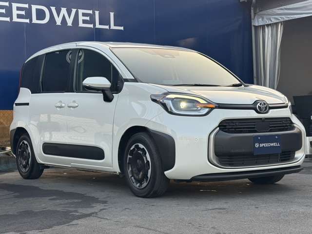 TOYOTA SIENTA HYBRID 2022
