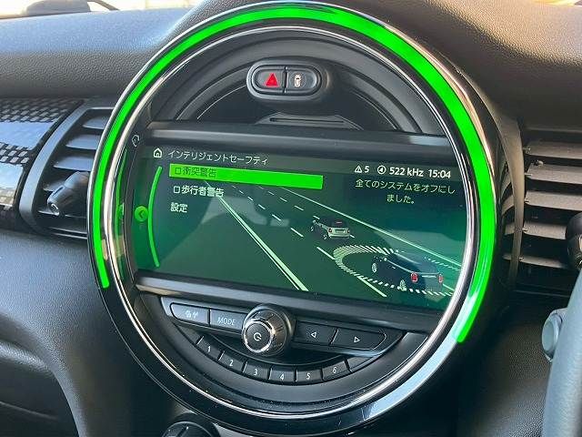 BMW MINI COOPER SD 2018