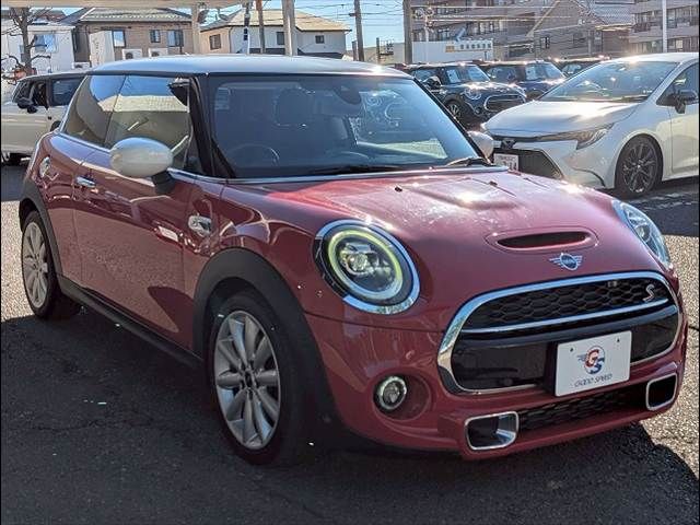 BMW MINI COOPER SD 2020