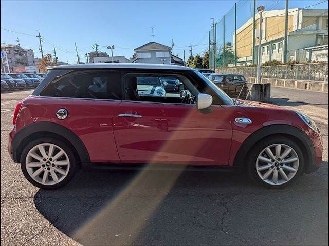 BMW MINI COOPER SD 2020