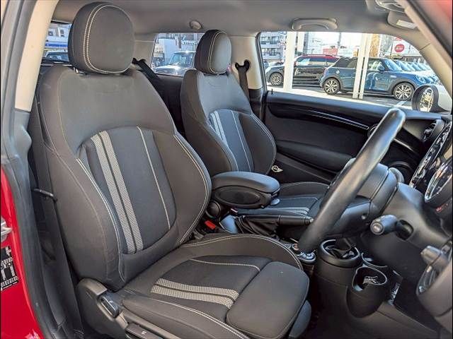 BMW MINI COOPER SD 2020