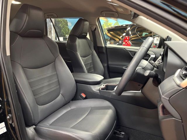 TOYOTA RAV4 4WD 2023