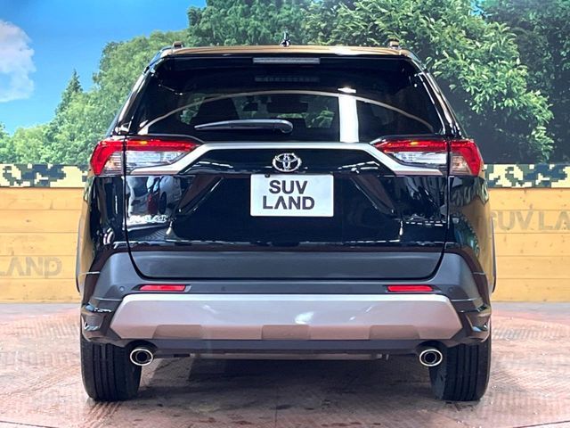 TOYOTA RAV4 4WD 2023