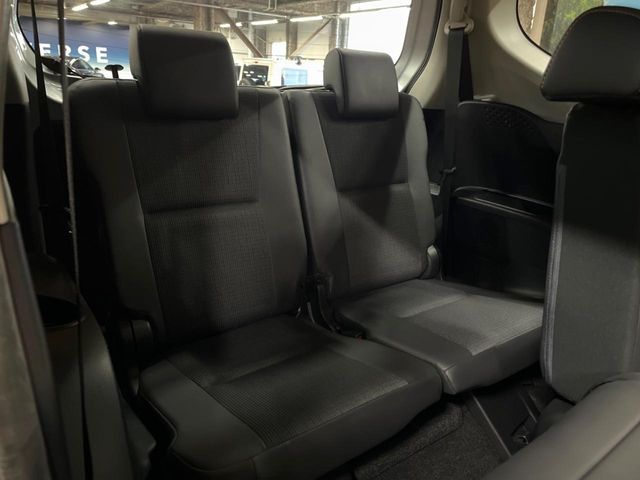 TOYOTA SIENTA HYBRID 2018