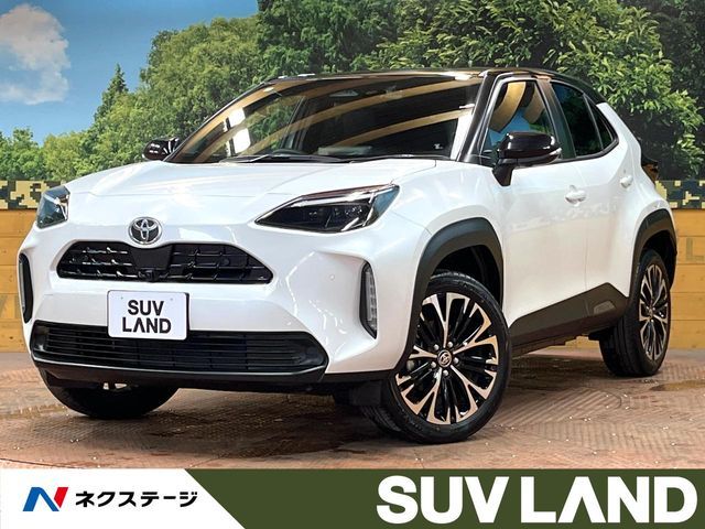 TOYOTA YARIS CROSS HYBRID 2025