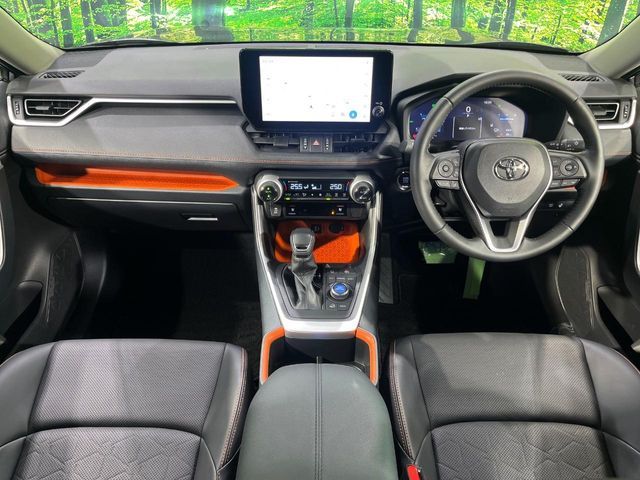 TOYOTA RAV4 4WD 2024