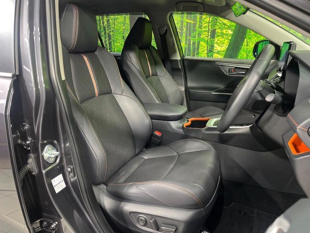 TOYOTA RAV4 4WD 2024