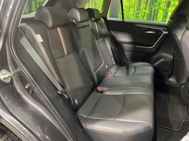 TOYOTA RAV4 4WD 2024