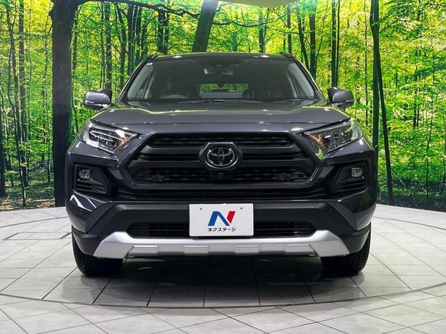 TOYOTA RAV4 4WD 2024