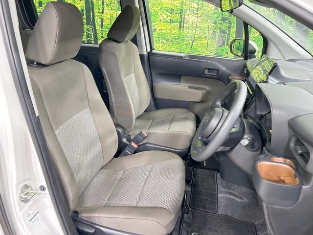 TOYOTA SIENTA HYBRID 2023