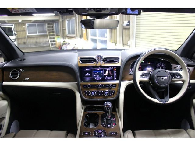 BENTLEY BENTLEY Bentayga 2025