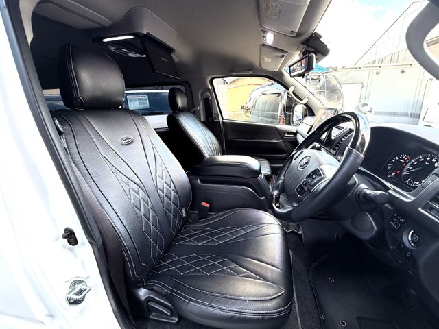 TOYOTA HIACE wagon 2023