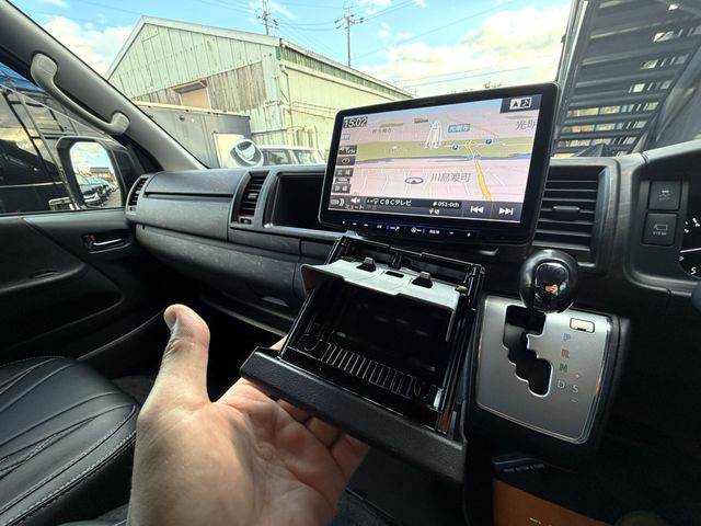 TOYOTA HIACE wagon 2023