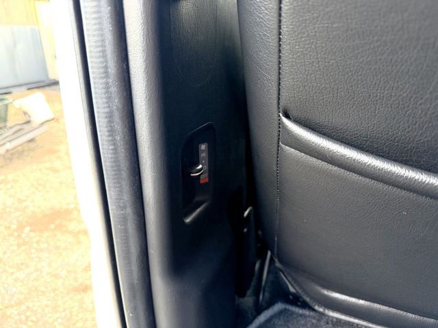 TOYOTA HIACE wagon 2023