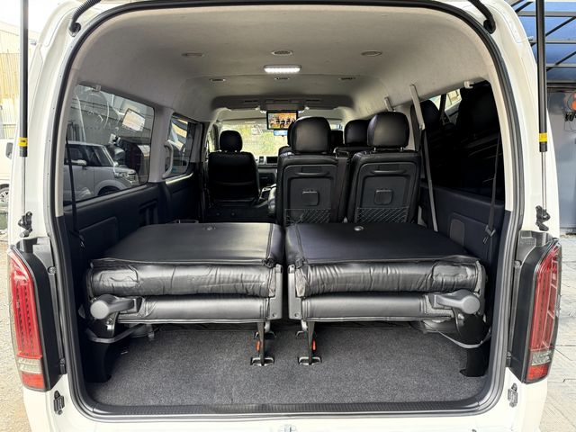 TOYOTA HIACE wagon 2023