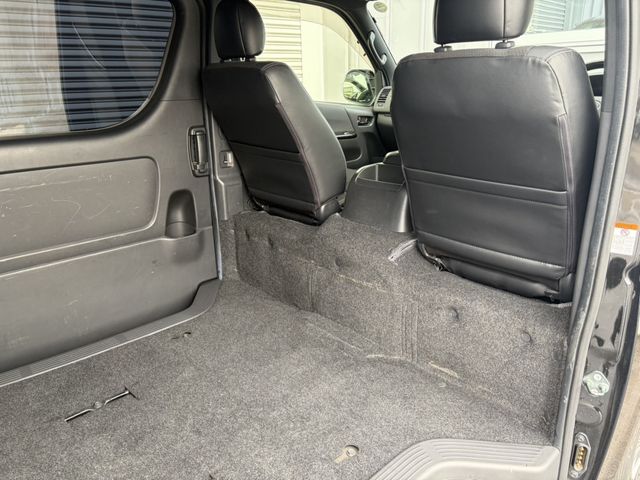 TOYOTA HIACE van 4WD 2020