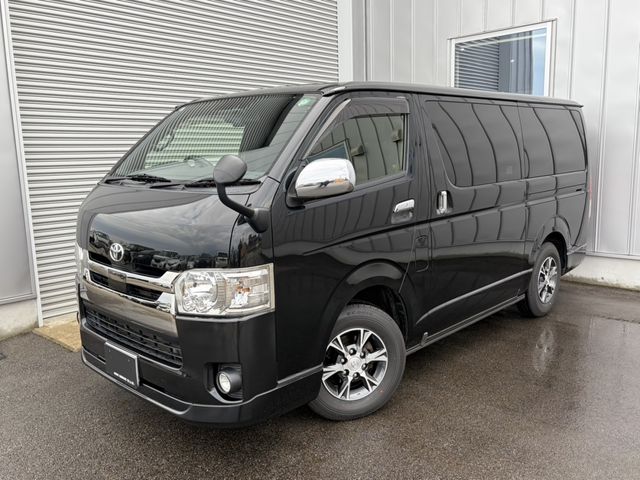 TOYOTA HIACE van 4WD 2020