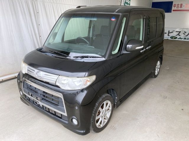 DAIHATSU TANTO CUSTOM 2013