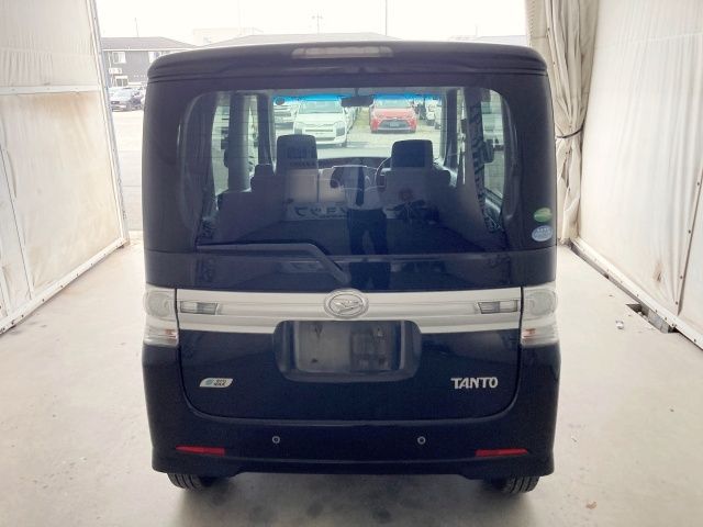 DAIHATSU TANTO CUSTOM 2013