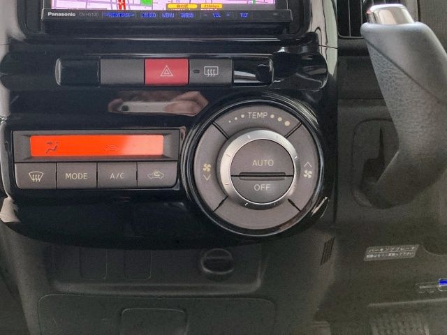 DAIHATSU TANTO CUSTOM 2013