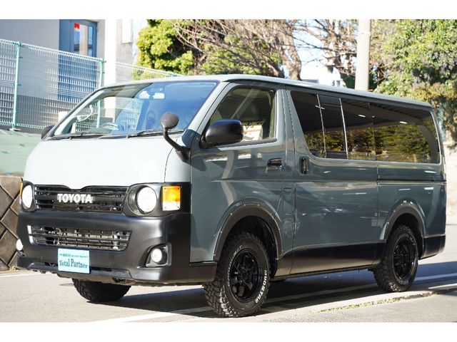 TOYOTA HIACE van 2WD 2012