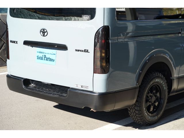 TOYOTA HIACE van 2WD 2012