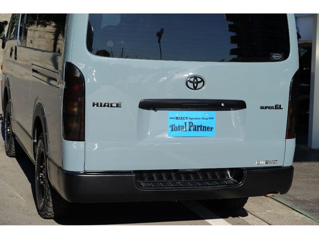 TOYOTA HIACE van 2WD 2012