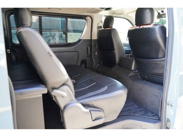 TOYOTA HIACE van 2WD 2012