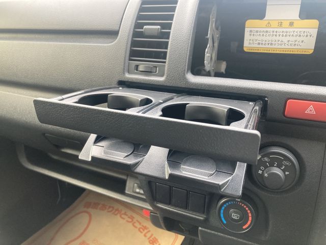 TOYOTA HIACE van 2WD 2025