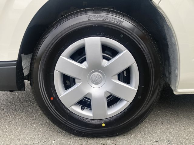 TOYOTA HIACE van 2WD 2025