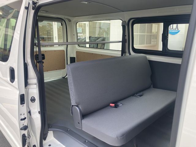 TOYOTA HIACE van 2WD 2025