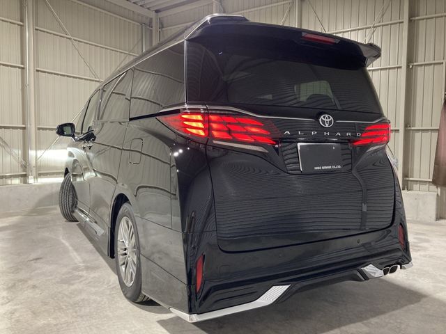 TOYOTA ALPHARD 2025