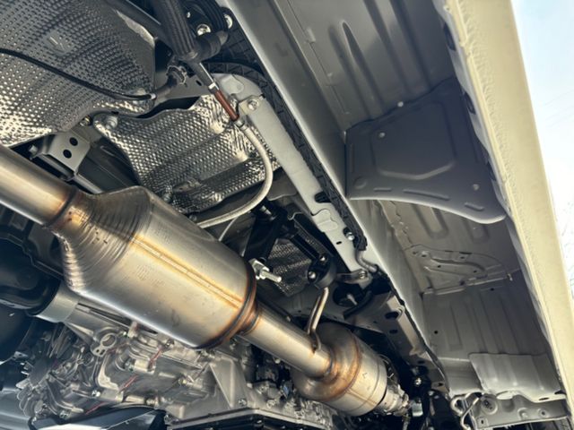 TOYOTA HIACE van 4WD 2025