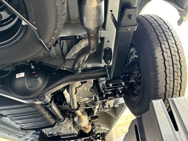 TOYOTA HIACE van 4WD 2025