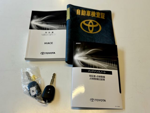 TOYOTA HIACE van 4WD 2025