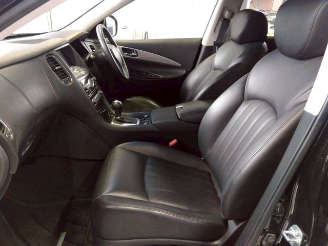 NISSAN SKYLINE CROSSOVER 4WD 2011