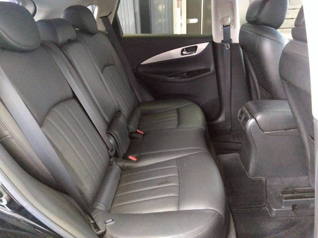 NISSAN SKYLINE CROSSOVER 4WD 2011