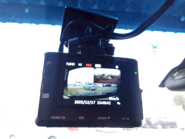 NISSAN SKYLINE CROSSOVER 4WD 2011