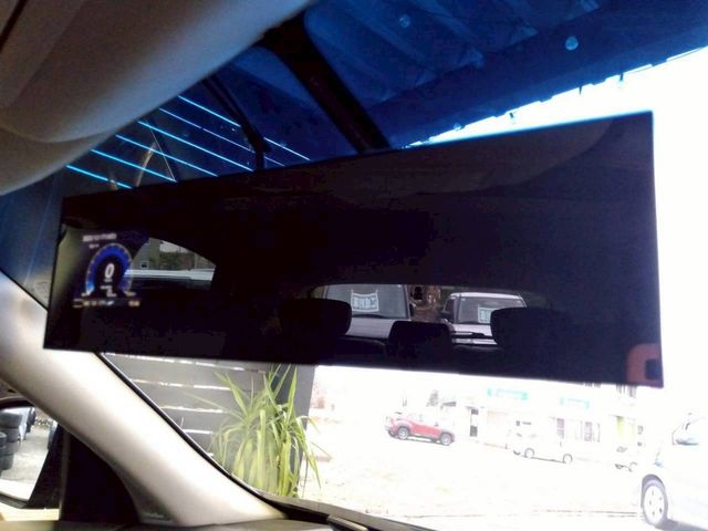 NISSAN SKYLINE CROSSOVER 4WD 2011