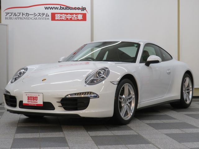 PORSCHE PORSCHE 911 2015